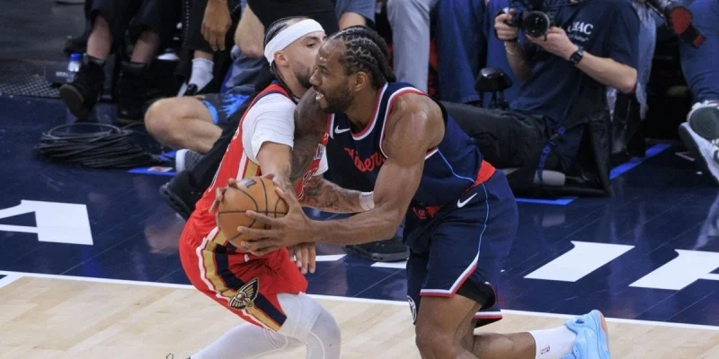 L. A. Clippers - San Antonio Spurs L. A. Clippers - San Antonio Spurs