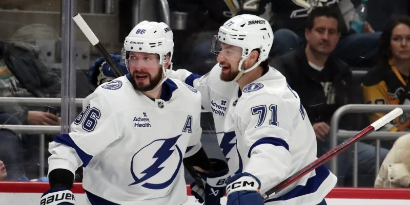 Tampa Bay Lightning - Toronto Maple Leafs Tampa Bay Lightning - Toronto Maple Leafs