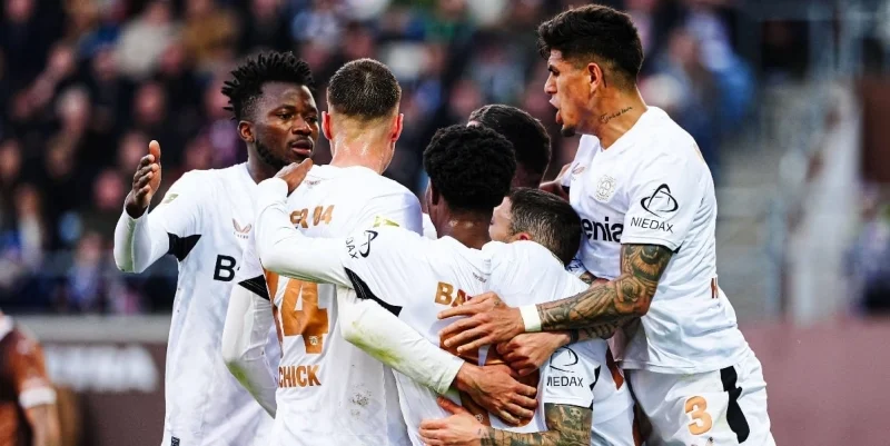 Bayer Leverkusen - Augsburg Bayer Leverkusen - Augsburg