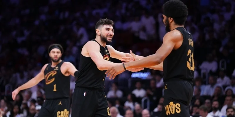 Miami Heat - Cleveland Cavaliers Miami Heat - Cleveland Cavaliers