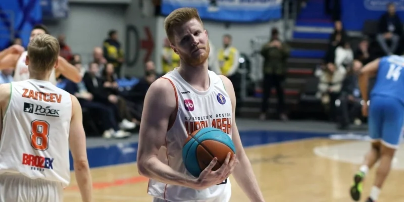 BC Zenit - Lokomotiv Kuban BC Zenit - Lokomotiv Kuban