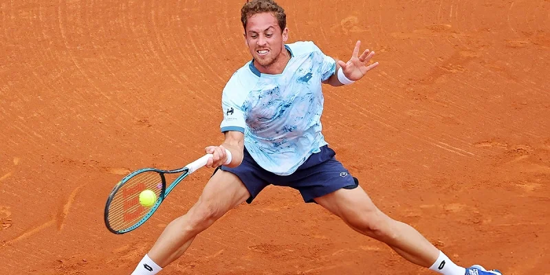 Roberto Carballes Baena vs Sebastian Ofner Prediction and Betting Tips (08.05.2025) Roberto Carballes Baena vs Sebastian Ofner Prediction and Betting Tips (08.05.2025)