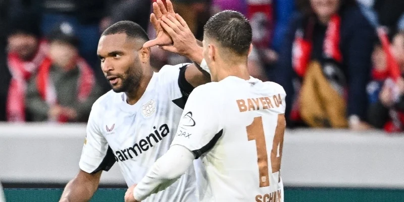 Bayer Leverkusen - Borussia Dortmund Bayer Leverkusen - Borussia Dortmund