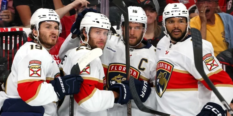 Carolina Hurricanes vs Florida Panthers Predicción y Consejos de apuestas (23.05.2025) Carolina Hurricanes vs Florida Panthers Predicción y Consejos de apuestas (23.05.2025)