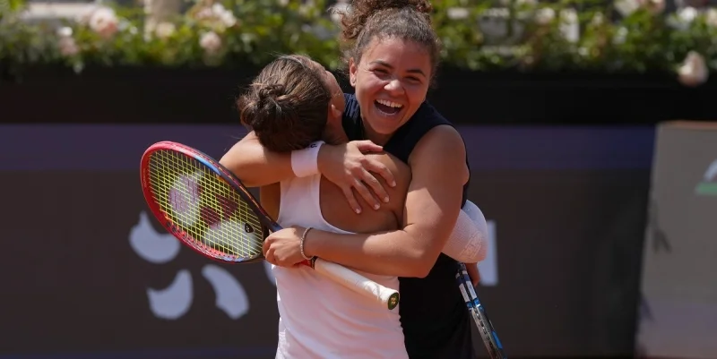 Veronika Kudermetova - Sara Errani Veronika Kudermetova - Sara Errani