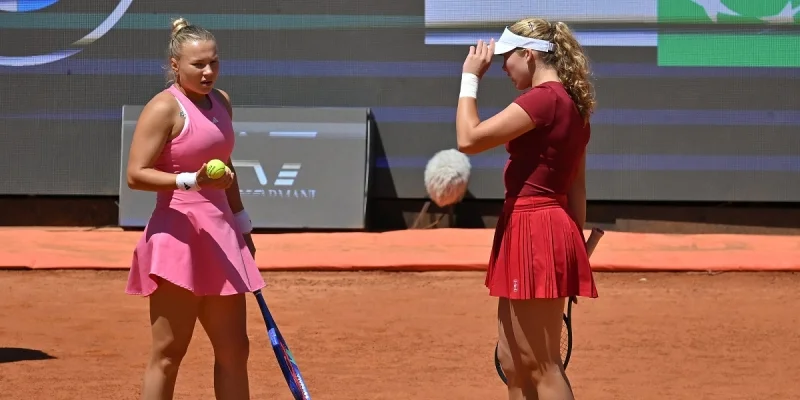 Olga Danilovic - Mirra Andreeva Olga Danilovic - Mirra Andreeva