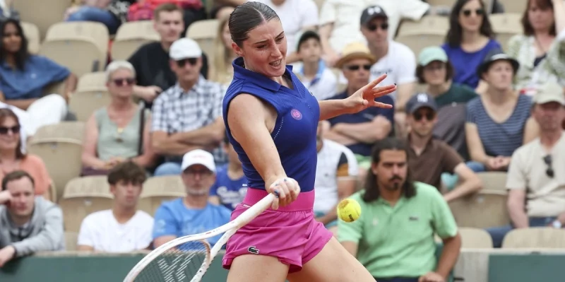 Elsa Jacquemot vs Viktoriya Tomova Predicción y Consejos de apuestas (05.06.2025)