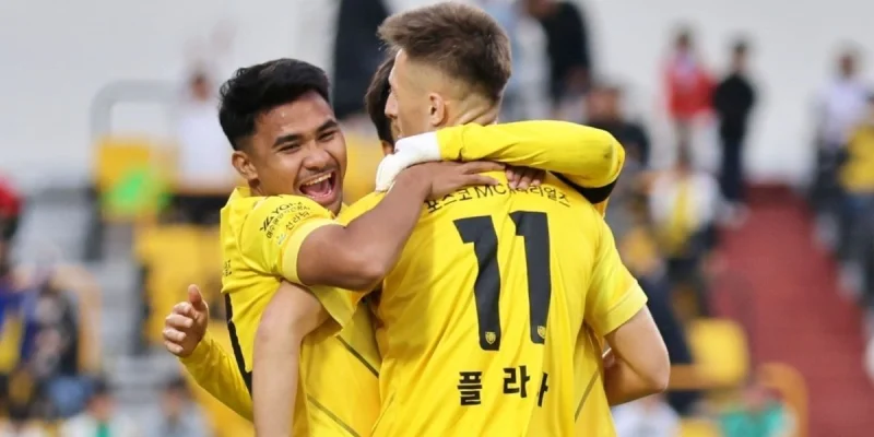 Jeonnam Dragons - Busan I'Park Jeonnam Dragons - Busan I'Park