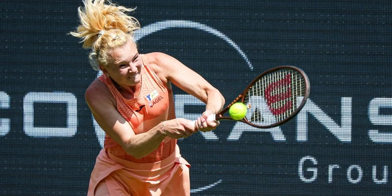 Viktoriya Tomova - Katerina Siniakova Viktoriya Tomova - Katerina Siniakova
