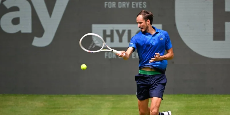 Quentin Halys vs Daniil Medvedev Predicción y Consejos de apuestas (18.06.2025) Quentin Halys vs Daniil Medvedev Predicción y Consejos de apuestas (18.06.2025)