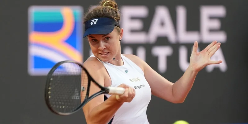 Francesca Jones - Linda Noskova Francesca Jones - Linda Noskova