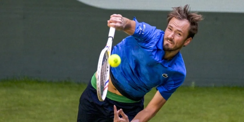Alex Michelsen vs Daniil Medvedev Predicción y Consejos de apuestas (20.06.2025) Alex Michelsen vs Daniil Medvedev Predicción y Consejos de apuestas (20.06.2025)