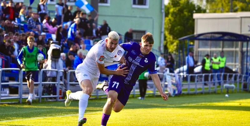 FK Slutsk - Naftan Novopolotsk FK Slutsk - Naftan Novopolotsk
