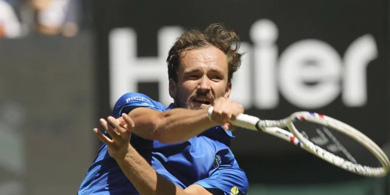 Daniil Medvedev vs Alexander Zverev Prediction and Betting Tips (21.06.2025) Daniil Medvedev vs Alexander Zverev Prediction and Betting Tips (21.06.2025)
