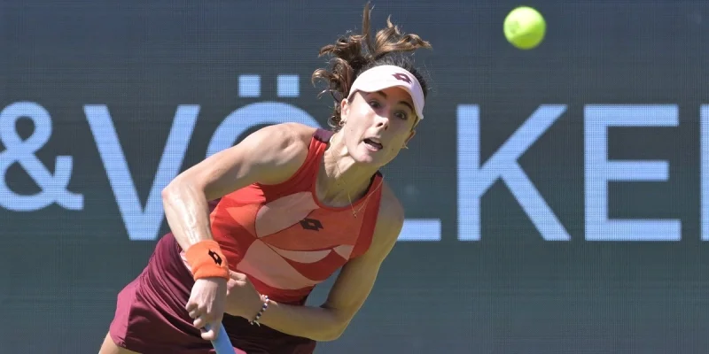 Elsa Jacquemot - Alize Cornet Elsa Jacquemot - Alize Cornet