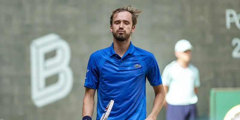 Benjamin Bonzi vs Daniil Medvedev Prediction and Betting Tips (30.06.2025) Benjamin Bonzi vs Daniil Medvedev Prediction and Betting Tips (30.06.2025)