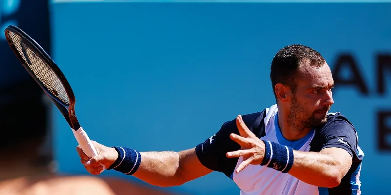 Luciano Darderi vs Roman Safiullin Prediction and Betting Tips (30.06.2025) Luciano Darderi vs Roman Safiullin Prediction and Betting Tips (30.06.2025)
