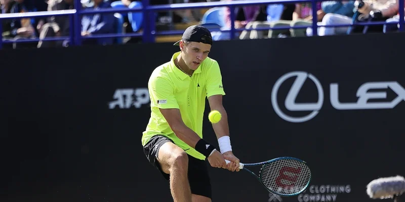 Hugo Gaston vs Jakub Mensik Prediction and Betting Tips (01.07.2025)