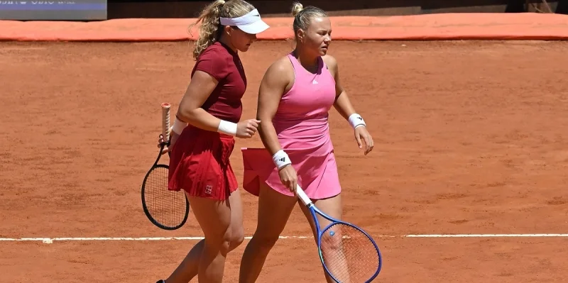 Sorana Cirstea - Mirra Andreeva Sorana Cirstea - Mirra Andreeva