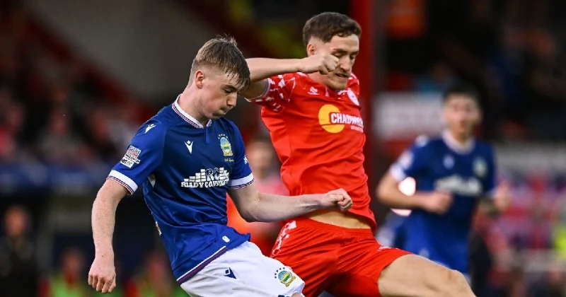 Linfield - Shelbourne Linfield - Shelbourne