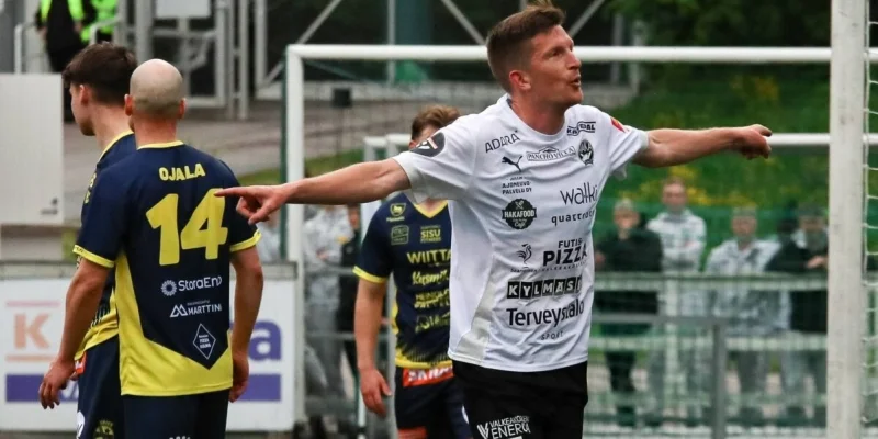 Haka - FC KTP