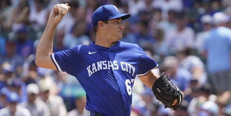 Kansas City Royals - Atlanta Braves Kansas City Royals - Atlanta Braves