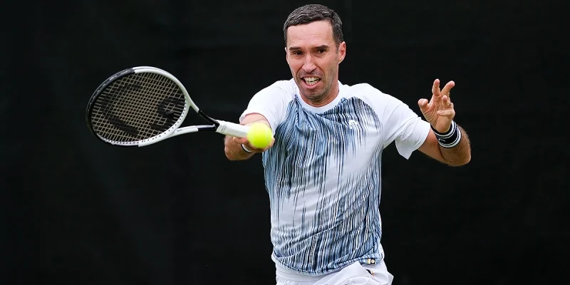 Mikhail Kukushkin - Emilio Nava