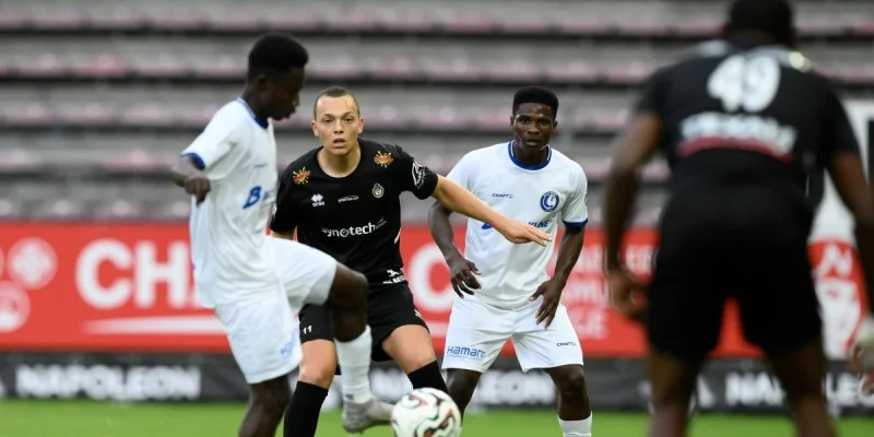 RAAL La Louviere - Sporting Charleroi RAAL La Louviere - Sporting Charleroi