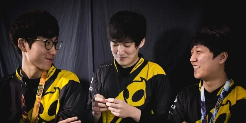 Team Dignitas - Disguised Team Dignitas - Disguised