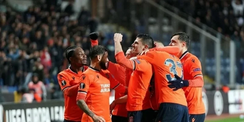 Istanbul Basaksehir - Viking
