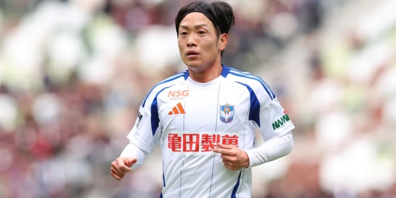 Albirex Niigata - Kashima Antlers