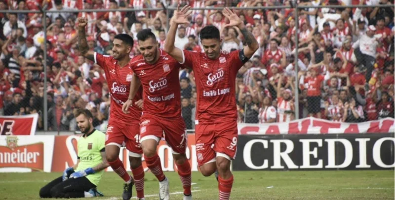 Victoriano Arenas - Juventud Unida San Miguel