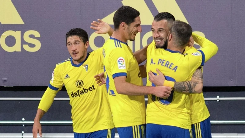 Real Sociedad B - Cadiz Real Sociedad B - Cadiz