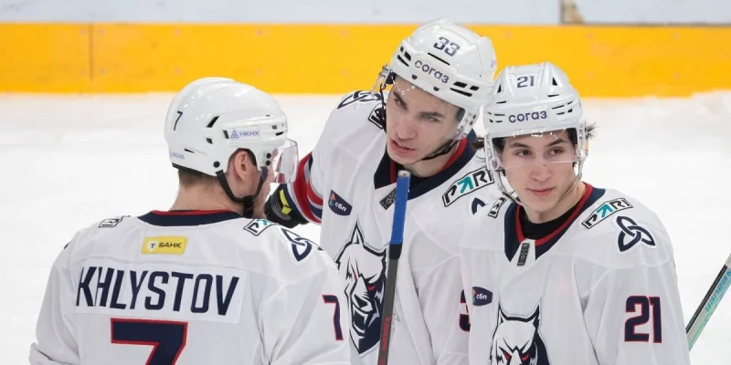 Neftekhimik Nizhnekamsk - Traktor Neftekhimik Nizhnekamsk - Traktor