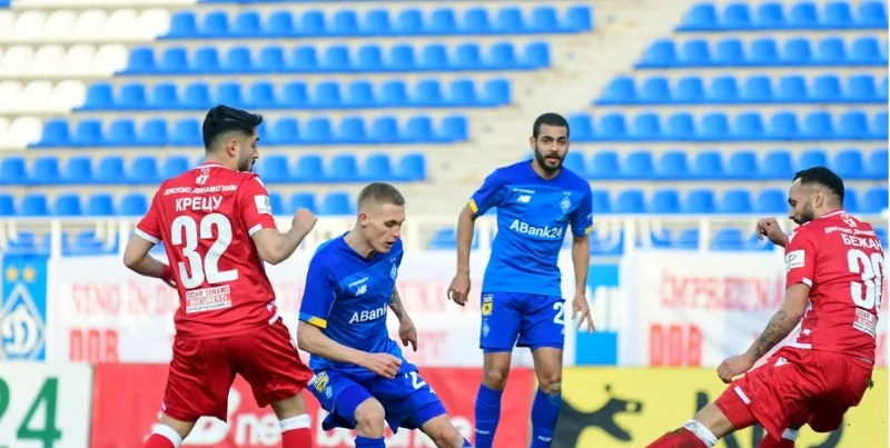 Dinamo Bucuresti - FCV Farul Constanta