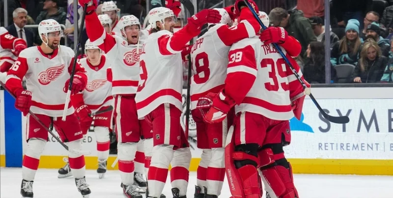Detroit Red Wings - Chicago Blackhawks Detroit Red Wings - Chicago Blackhawks