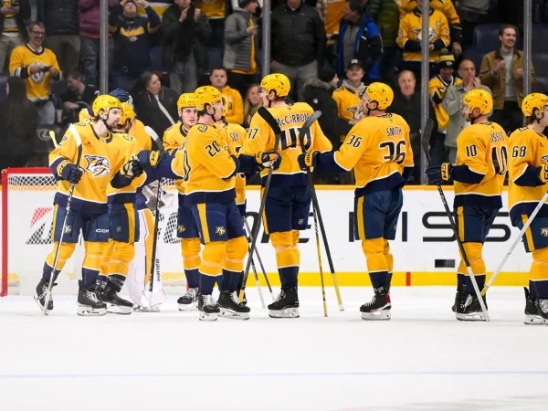 Carolina Hurricanes - Nashville Predators