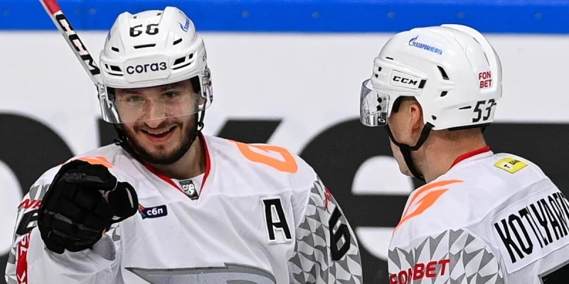 Avangard Omsk - Lokomotiv Yaroslavl Avangard Omsk - Lokomotiv Yaroslavl