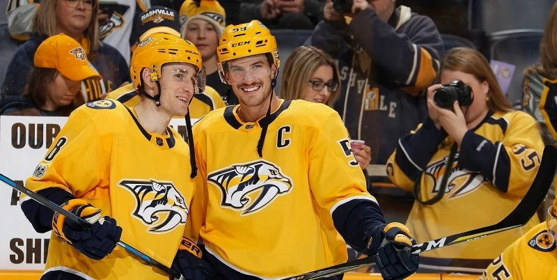 Nashville Predators - Carolina Hurricanes