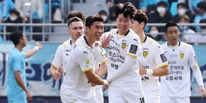 Gyeongnam FC - Jeonnam Dragons
