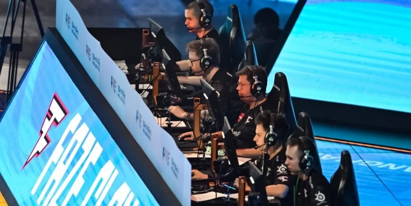 Aurora Gaming - FaZe Clan