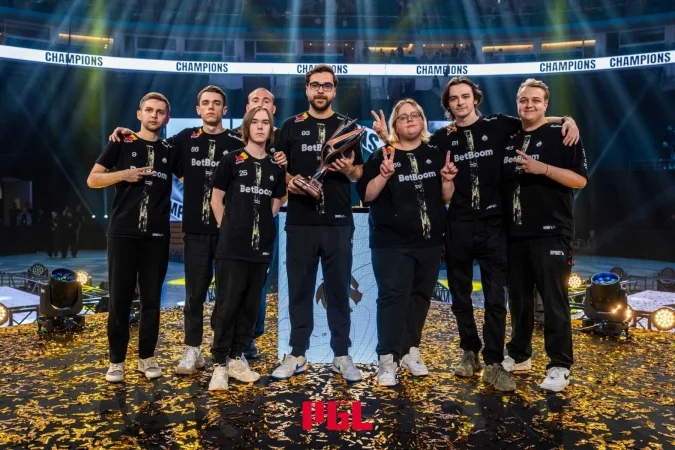 Team Spirit - FaZe Clan