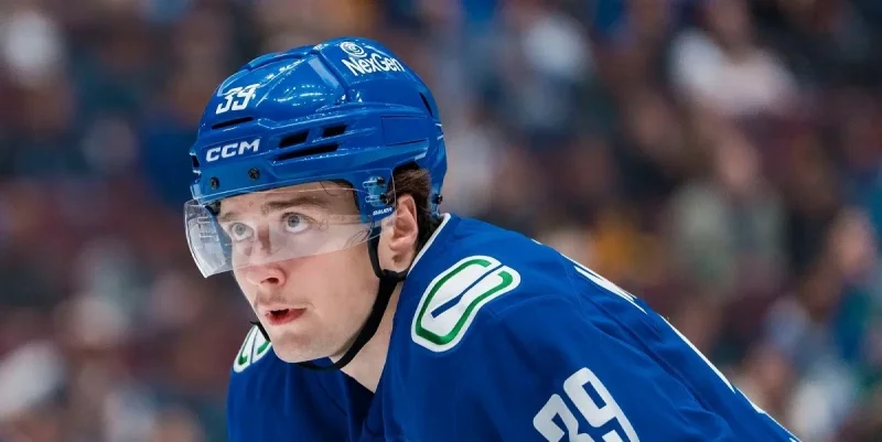 Vancouver Canucks - St. Louis Blues