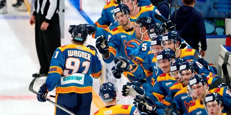 Shànghǎi lóng duì - HC Dynamo Moscow Shànghǎi lóng duì - HC Dynamo Moscow
