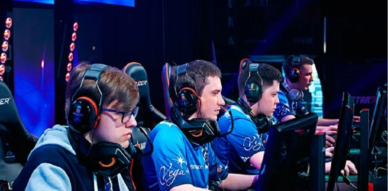 Natus Vincere - Team Aureus Natus Vincere - Team Aureus
