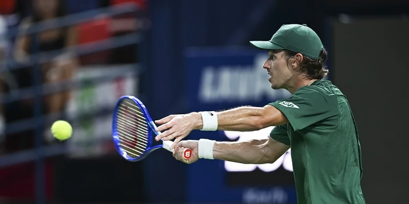 Alex De Minaur - Jurij Rodionov
