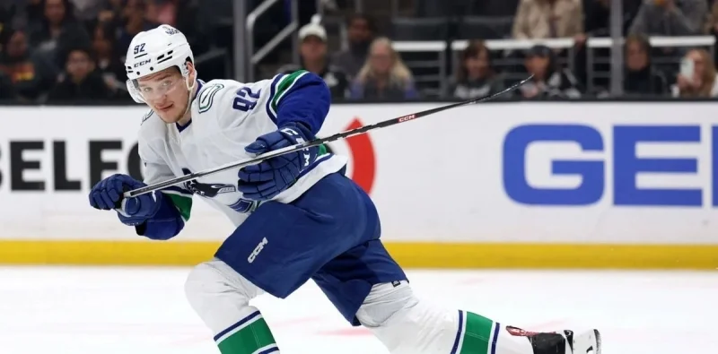 Vancouver Canucks - Montreal Canadiens Vancouver Canucks - Montreal Canadiens