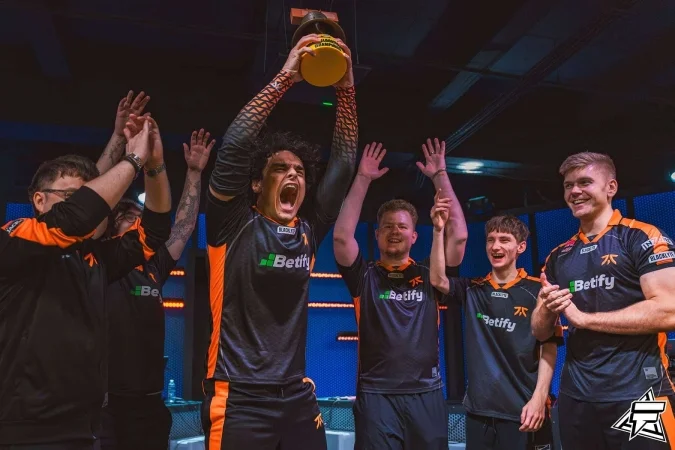 Fnatic - FlyQuest