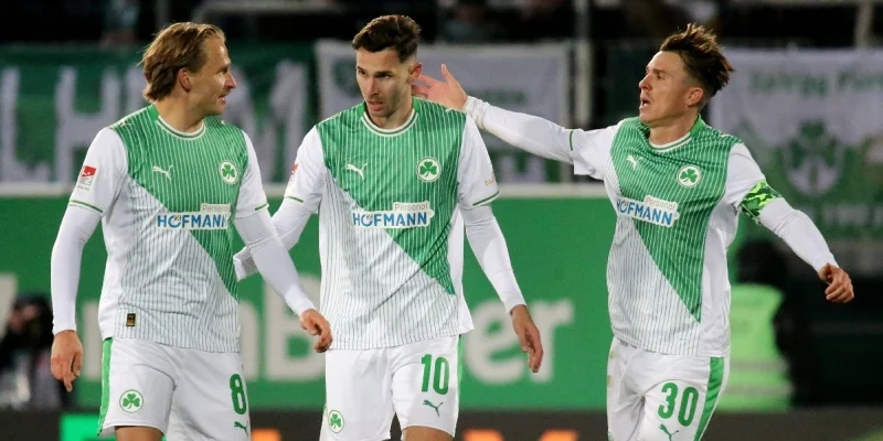 Greuther Fuerth - Kaiserslautern