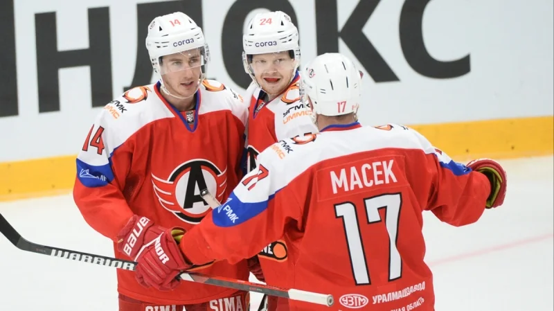 Avtomobilist Yekaterinburg - Sibir Novosibirsk Avtomobilist Yekaterinburg - Sibir Novosibirsk